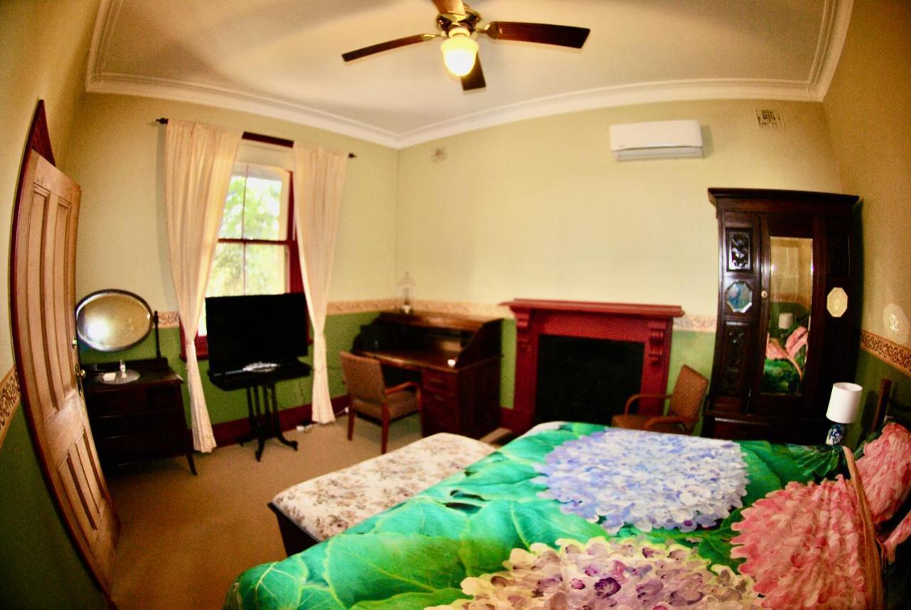 Historic Star Lodge And Station Masters House נאראנדרה חדר תמונה